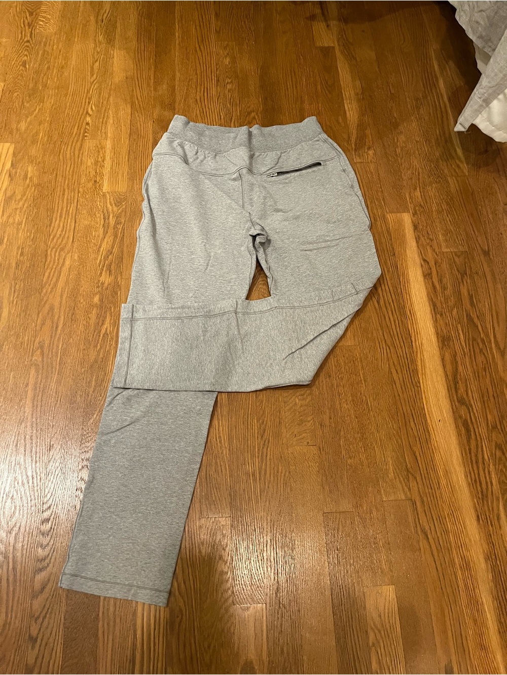 lululemon gray drawstring jogger pants